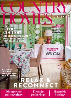 Cover of Country Homes & Interiors from 
