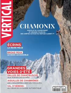 Cover Vertical Magazine