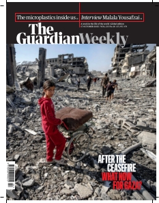 Couverture de The Guardian Weekly du 17 octobre 2025